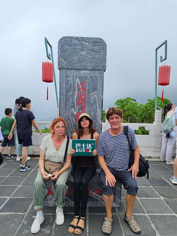 Beijing: Mutianyu Great Wall Private Tour w Language Option - Cable car and toboggan choices