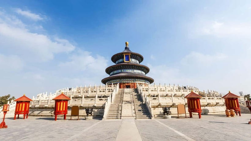 Beijing: Mutianyu Great Wall Ticket & AI Interactive Show - What the guide service adds