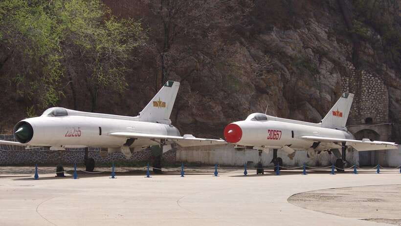 Beijing: Mutianyu Great Wall Tour and China Aviation Museum - Reaching Mutianyu without wasting your legs