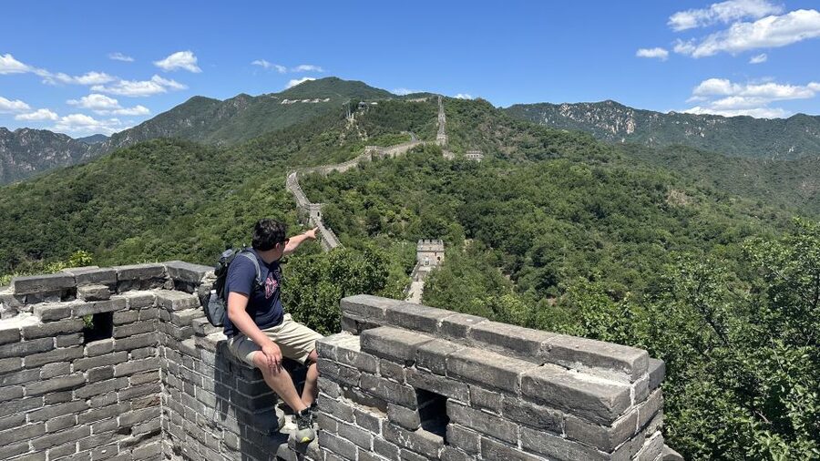 Beijing: Mutianyu & Summer Palace Tour–Group/Private Options - Hotel pickup and the ride north to Mutianyu