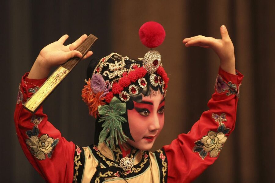 Beijing: Night Tour Of Peking Opera Show / Transfer - What your Beijing opera evening looks like