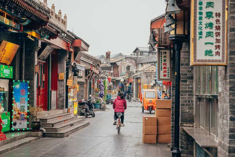 Beijing: Panda House w/Great Wall or City Sites Private Tour - Price, inclusions, and the real value