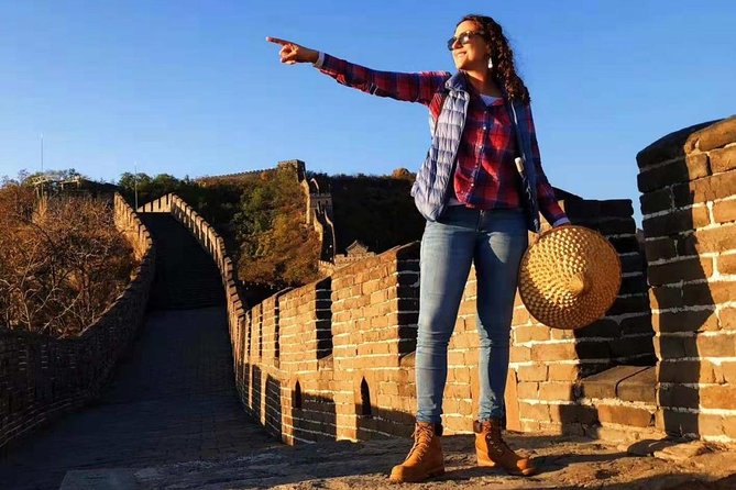 Beijing Private Layover Tour to Mutianyu Great Wall - Reaching the Wall and Paying the Extra Fees