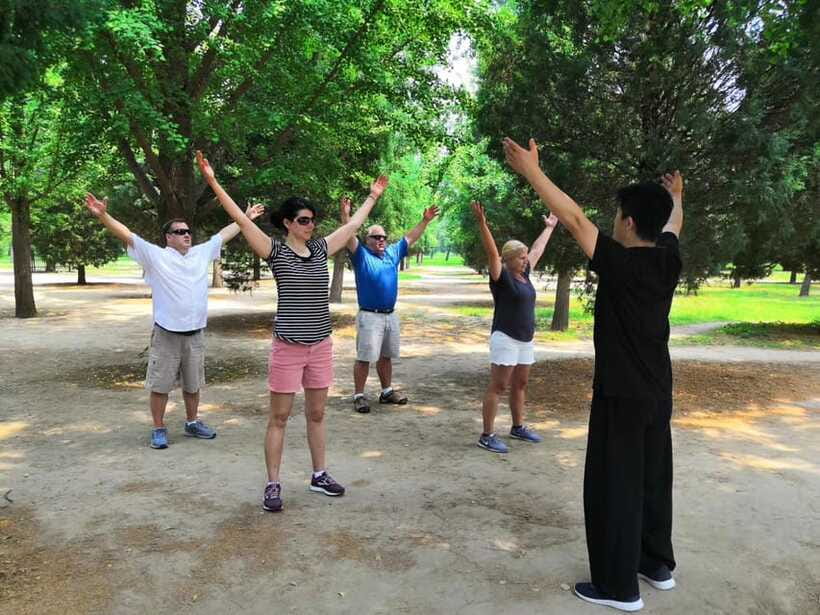 Beijing Private Tai Chi Class - Push hands and simple self-massage