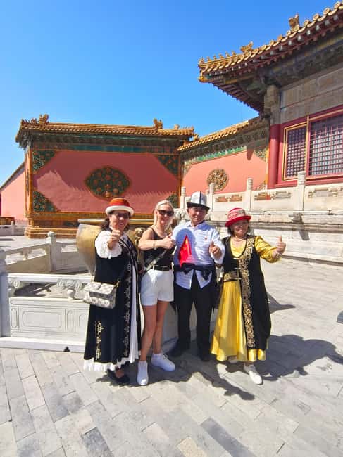 Beijing: Private Tour to Mutianyu Great Wall&Forbidden City - Walking the 5.4-kilometer Mutianyu section