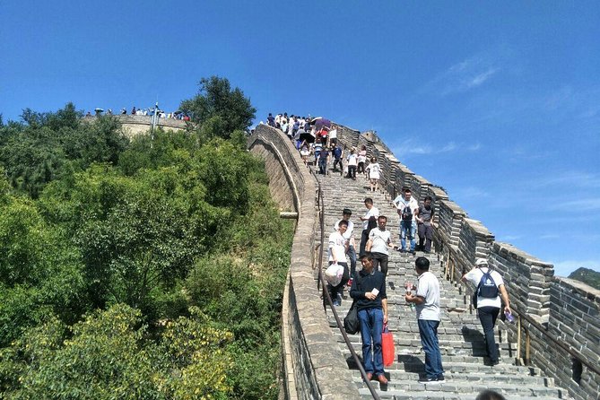 Beijing Private Transfer: Badaling Great Wall with VIP Past Pass - Transfer only or guide included