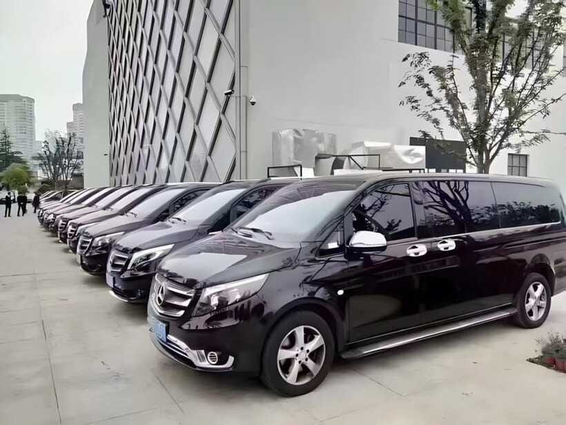 Beijing: private transfer to Great Wall from airport/hotel - Airport connections and the 10-hour rule