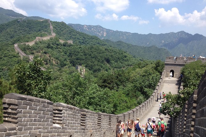 Beijing Private Transfer to Jinshanling or Simatai Great Wall - What the $86.40 price really buys