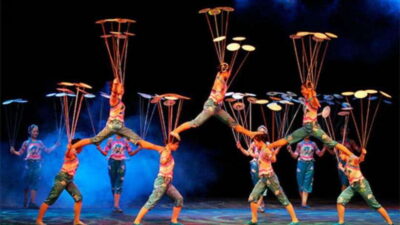 Red Theatre Acrobatics Show Ticket-Local Must-See