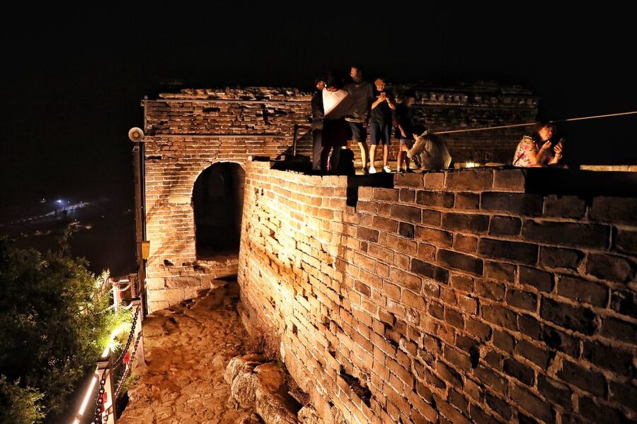 Beijing: Simatai Great Wall & Gubei Water Town Private Tour - Transport, timing, and what the price buys