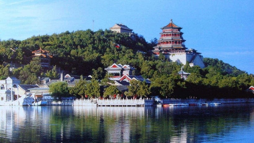 Beijing: Summer Palace Private Tour with Optional Activities - Pairing the palace with another Beijing sight