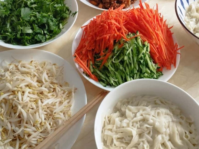 Beijing: Vegan Home Cooking & Local Market Tour with Sanxia - Who should book this experience?