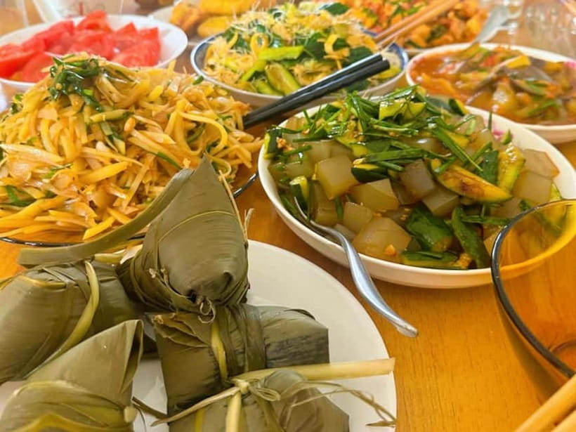 Beijing: Vegan Home Cooking & Local Market Tour with Sanxia - Final call: book it for the home experience