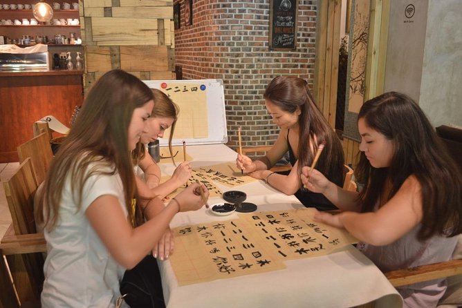 Beijing Wangfujing Calligraphy Class by Forbidden City - Choosing between 30 minutes, 1 hour, 90 minutes, and 2 hours