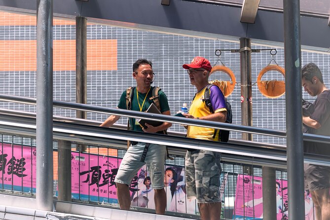 Between Capitalism & Communism: Hong Kong History Tip Based Tour - The Mid-Levels Escalator: an 800-meter ride through the hills