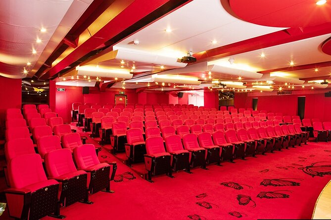 Century Cruises Chongqing to Yichang Yangzte River Tour - Day 3: The scenic heart of the journey