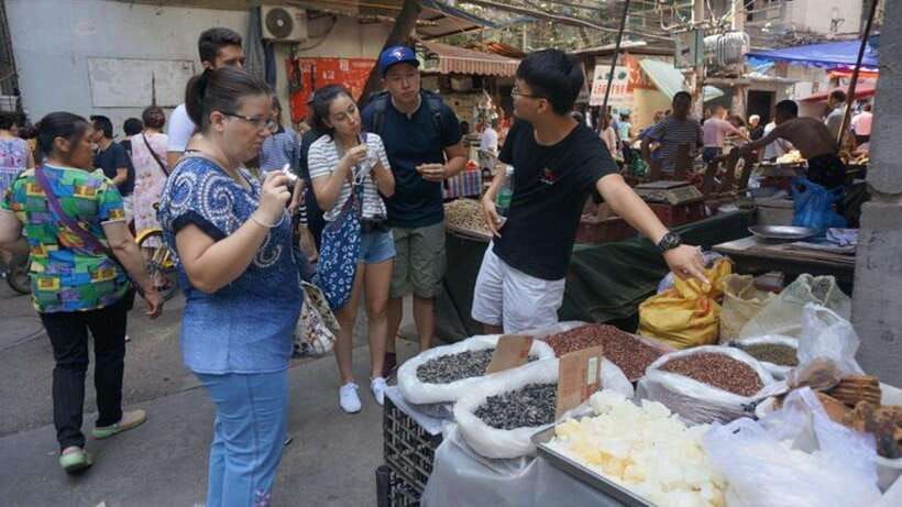 Chengdu: Cooking Class with Fresh Market Half Day Experience - Timing, meeting point, and group size