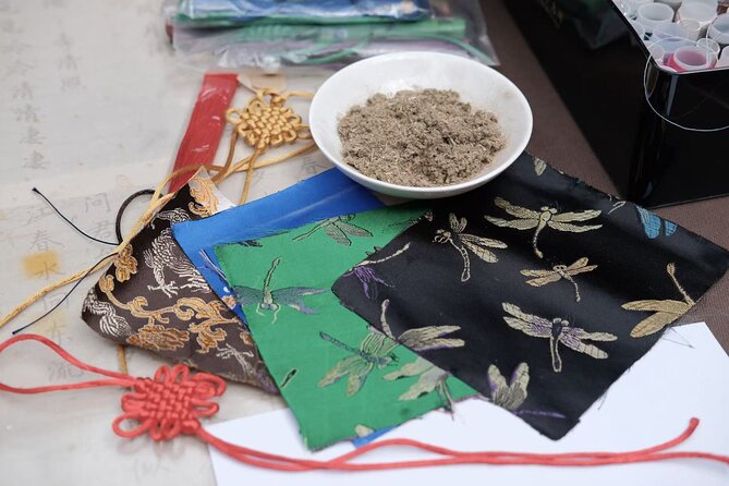 Chengdu-Create your OWN Cultural souvenir-With TEA and Snacks - Is $40 a fair price?