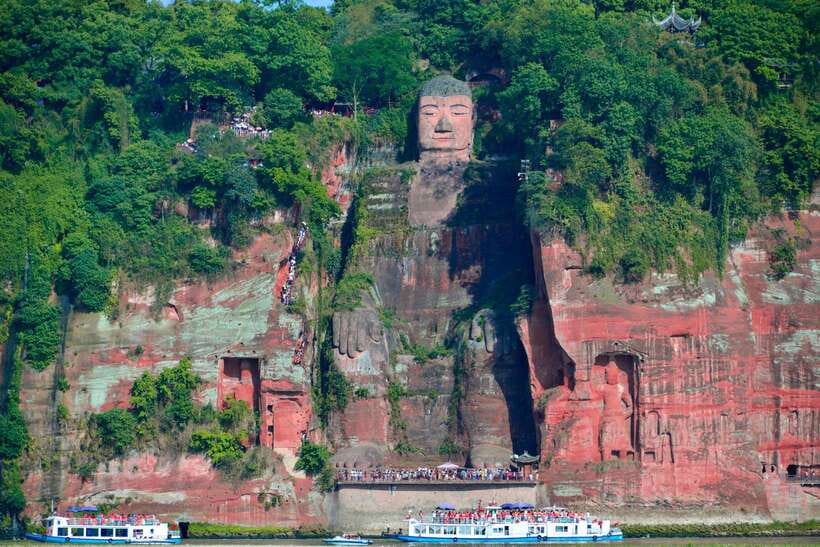 Chengdu: Leshan Buddha Optional Tours w/ Transfer or Guide - Should you book the Leshan Buddha tour?