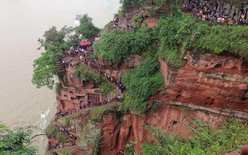 Chengdu: Leshan Grand Buddha Full-Day Private Trip - The route from the Buddha’s head to his feet