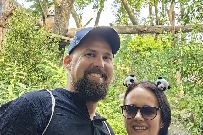Chengdu Panda Research Base Tickets And Optional Private Tour - Crowds, heat, and the park’s less obvious challenge