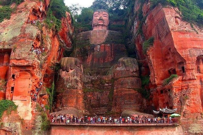 Chengdu Private Day Tour to Emei Mountain with Lunch and Cable Car Ride - Baoguo Temple If Time Allows