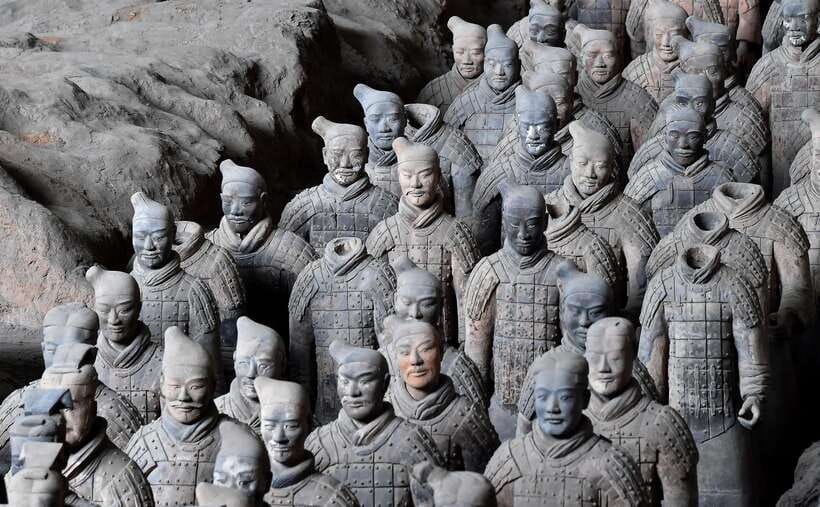 Chengdu: Xi'an Terracotta Warriors Day Trip by Bullet Train - Leaving Chengdu with hotel pickup
