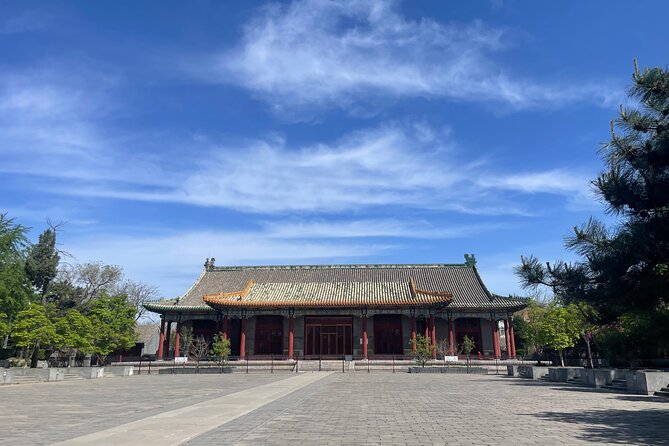 Chinese Kungfu Class Beside Fobbiden City - Training beside the Forbidden City at Pudusi