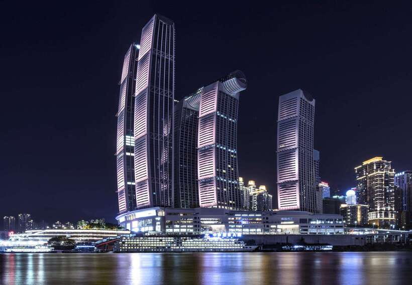 Chongqing: 1-day Essential Guided City Tour without Car - Cable cars and Longmenhao change the mood