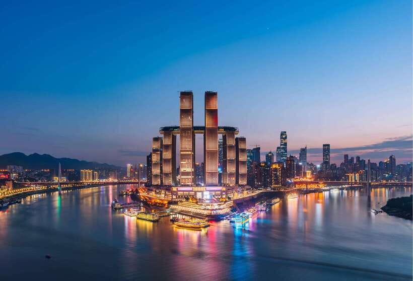 Chongqing: 1-day Essential Guided City Tour without Car - Ciqikou offers old streets and everyday life