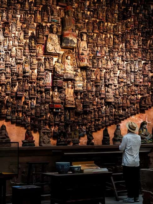 Chongqing deep explore & private car service including meals - Starting with a private cultural museum