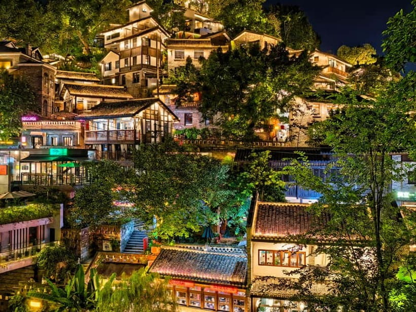 Chongqing: Magic Night View and Secret Viewing Spots Tour - Starting at Jiangbeicheng and the Grand Theatre