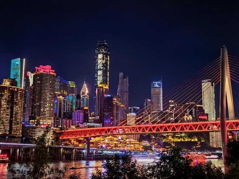 Chongqing Private City Tour: Must-Sees All-in-One - Jiefangbei and Haochi Street: modern Chongqing with room for food