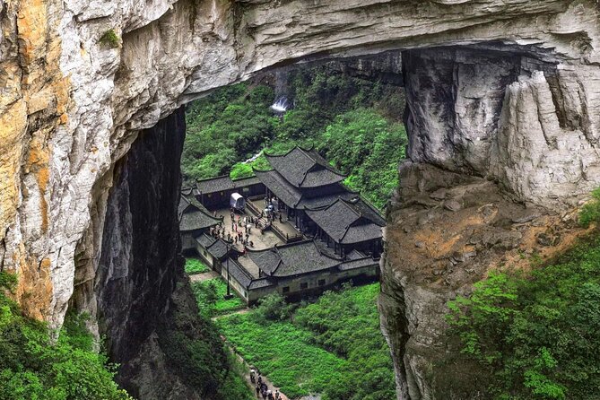 Chongqing Wulong: All inclusive luxury private trip to 2 spots - Why Wulong works as a Chongqing day trip