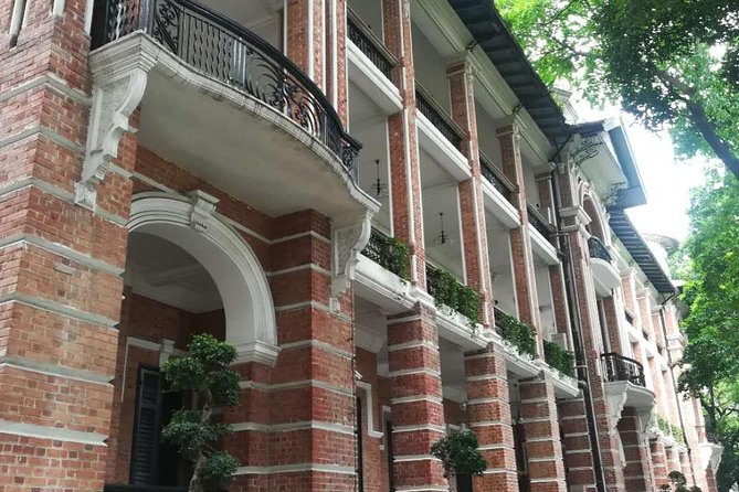 Customised Private Guangzhou City Tour with Flexible Itinerary - Dim sum at Diandude
