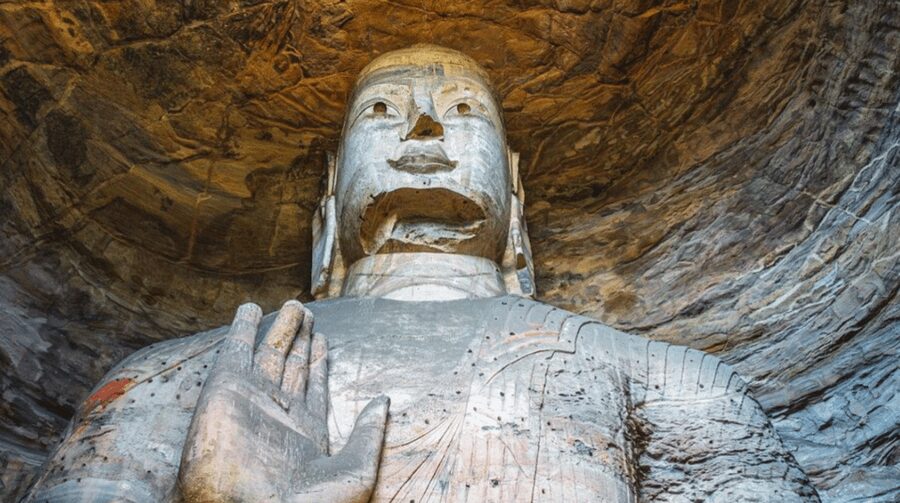 Datong: Transfer or Tour to Yungang Grottoes&Hanging Temple - Guide and driver: useful context, higher cost