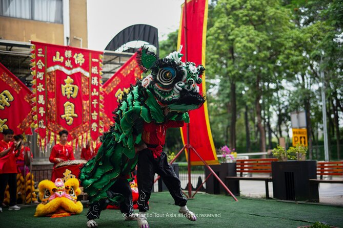 Day Tour learning Kung Fu and Lion Dance in Bruce Lee’s Hometown - What the private format changes
