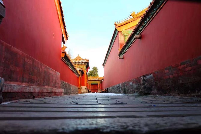 Forbidden City Private Walking Tour with Optional Sights - The day begins at Tiananmen Square
