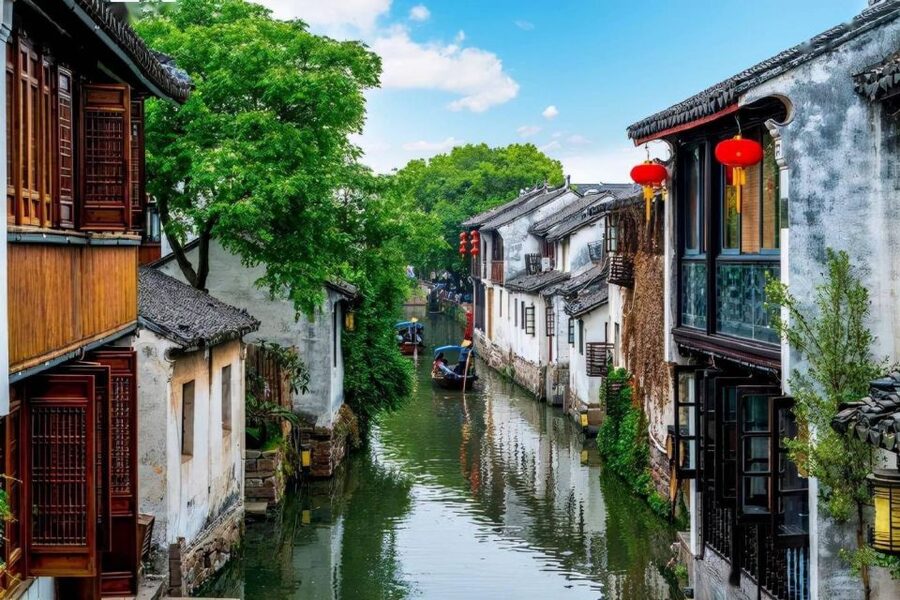 From Shanghai: Private Zhujiajiao Tour with Boat Ride - Should you book it?