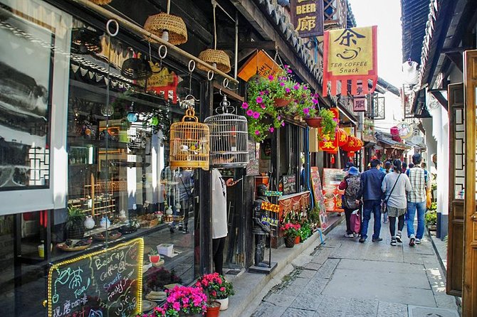 From Shanghai: Zhujiajiao Water Town Private Tour with Boat Ride - The drive from downtown Shanghai