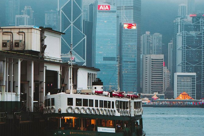 Full-Day Private Customized Walking Tour of Hong Kong - Temples and gardens in Kowloon