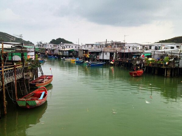 Full-Day Private Tour of Lantau Island including Big Buddha and Tai O - The Ngong Ping 360 ride sets the tone