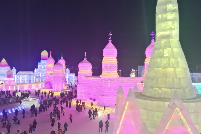 Full Day Private Tour to Harbin Ice and Snow Festival - The long pause between daylight and lights