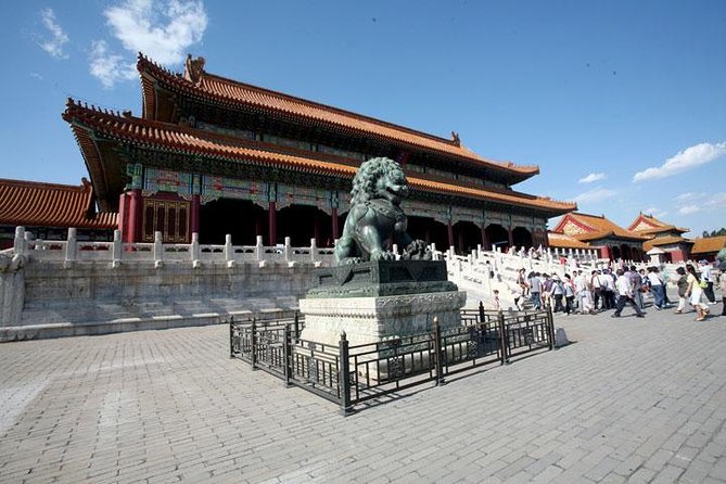 Full Day Trip Mutianyu Great Wall, Forbidden City, Tiananmen Sq. - What lunch adds, and where to be cautious