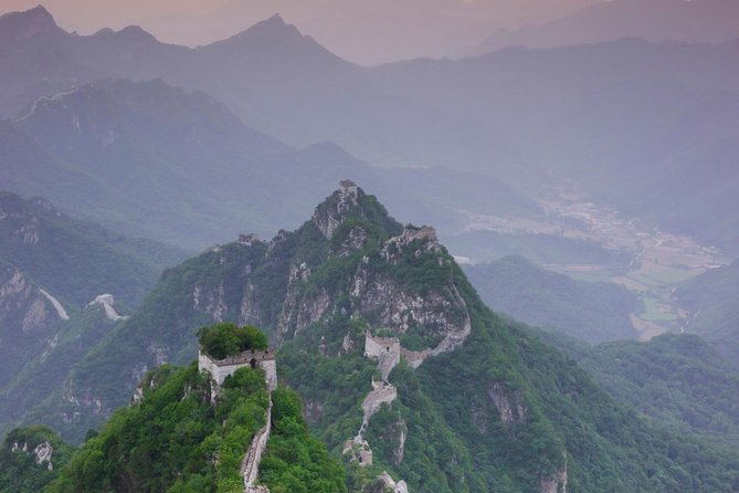 Great Wall of China at Mutianyu Full-Day Tour Including Lunch from Beijing - Climbing 1,400 steps at Mutianyu