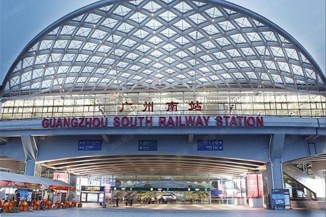 Guangzhou City Tour for Travellers from Hong Kong by Bullet Train - Sacred Heart Cathedral and Guangzhou’s European side