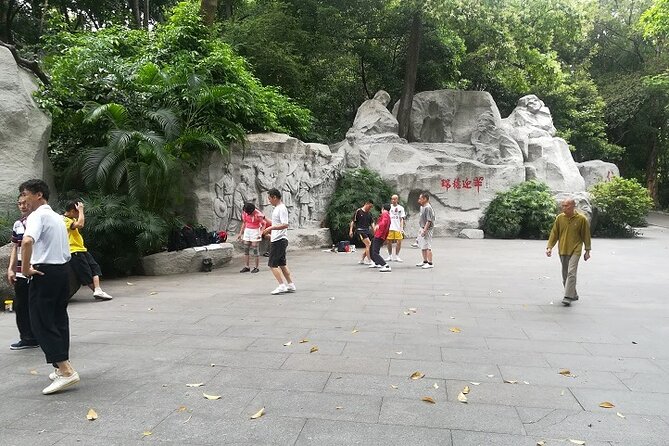 Guangzhou City Tour for Travellers from Hong Kong by Bullet Train - Chen Clan Ancestral Hall and Cantonese craft