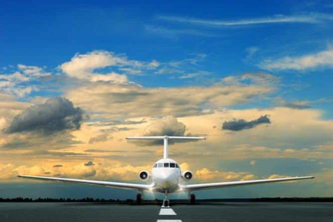 Guangzhou Downtown Hotel - Baiyun Airport OneWay Private Transfer - Who should book this airport ride?