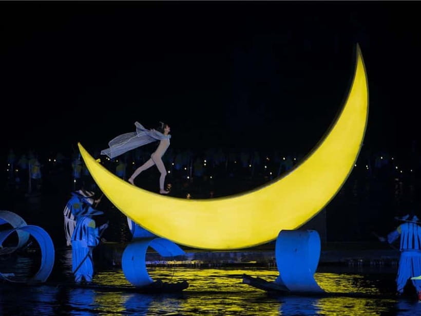 Guilin: 1-Day Cave, Xianggong Hill, Bamboo Boat & Show - Should you book it?