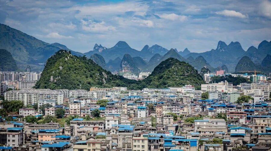 Guilin: 3-Day Private Tour with Longsheng&Cruise to Yangshuo - Day three: the Li River cruise to Yangshuo